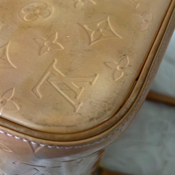 Louis Vuitton Houston Vernis - Picture 16 of 17